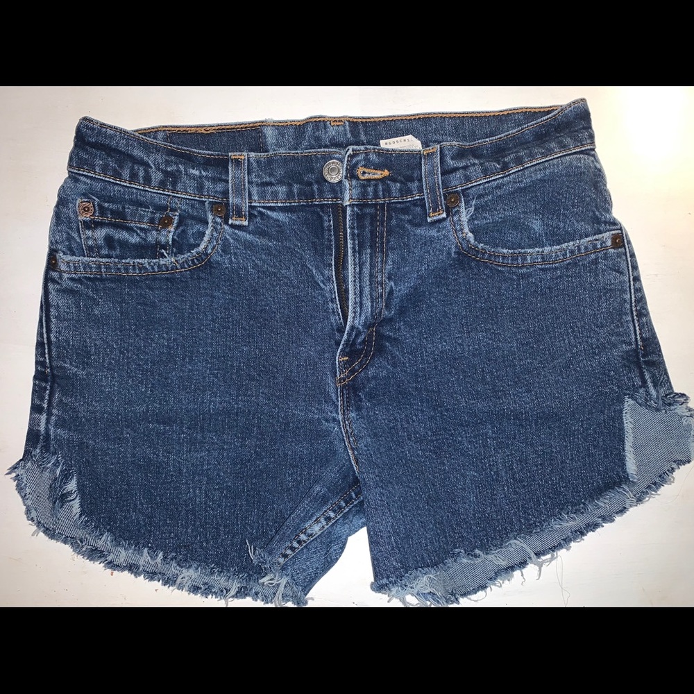 Levi’s Cutoff Shorts